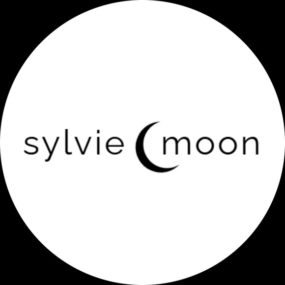 sylvie_moon